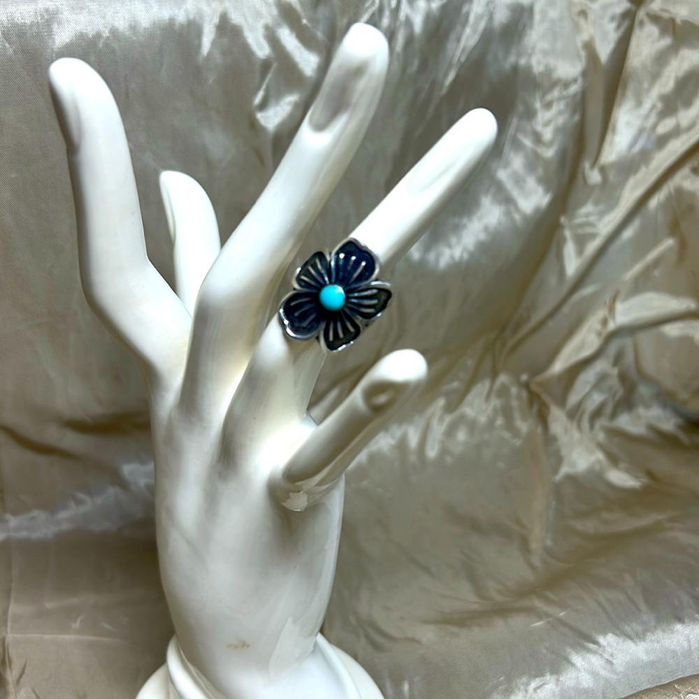 Sterling Silver and Turquoise Ring 6